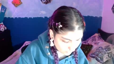 Snapshot of dak_7 chatting on December 2024 12:32:02 AM -- -- help me reach 100 hands up online show from December 2024 12:32:02 AM