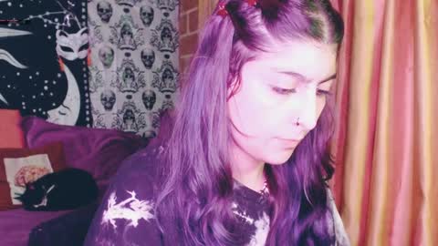 Snapshot of dak_7 chatting on January 2025 04:26:01 AM -- -- help me reach 100 hands up online show from January 2025 04:26:01 AM