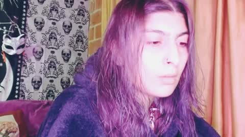 Snapshot of dak_7 chatting on February 2025 06:03:01 AM -- -- help me reach 100 hands up online show from February 2025 06:03:01 AM