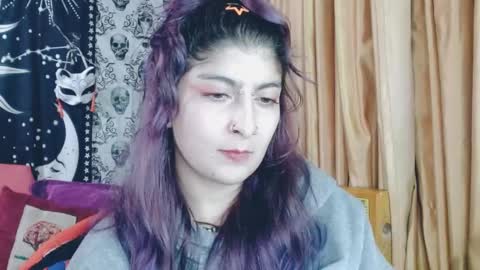 Snapshot of dak_7 chatting on March 2025 05:14:02 AM -- -- help me reach 100 hands up online show from March 2025 05:14:02 AM