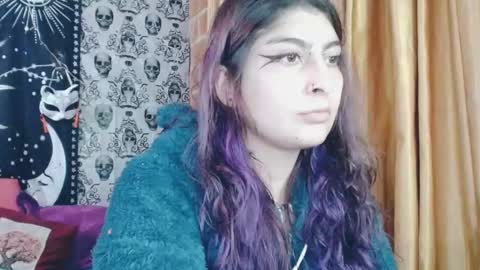 Snapshot of dak_7 chatting on March 2025 01:28:01 AM -- -- help me reach 100 hands up online show from March 2025 01:28:01 AM