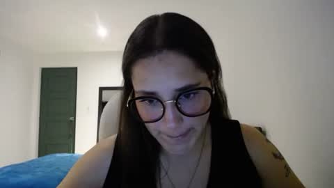 IG  dakotasofiaa online show from March 2026 12:38:02 AM