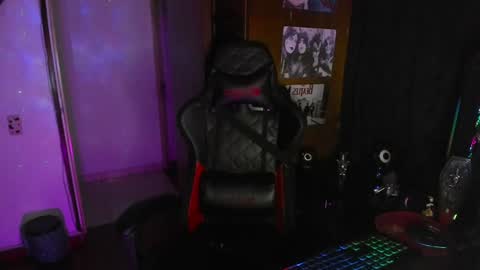 Dakota Crab online show from January 2025 01:05:02 AM