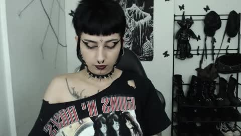 dakota online show from September 2025 04:12:02 AM