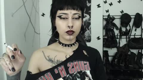 dakota online show from October 2025 03:25:03 AM