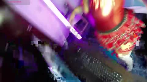 Caroliina online show from April 2026 08:53:01 PM