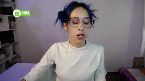 Snapshot of dakota_senju chatting on May 2026 02:33:02 PM Maca online show from May 2026 02:33:02 PM