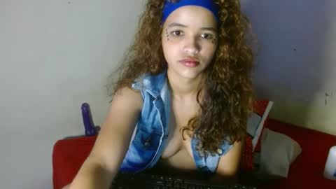 Dakota And Bellamy online show from February 2025 06:40:01 AM