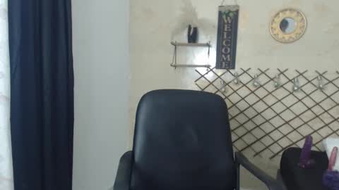 Dakota And Bellamy online show from September 2025 02:24:02 AM