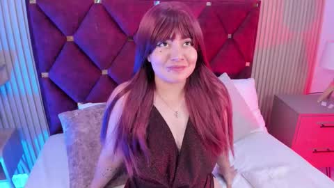 Snapshot of dakotamoon_ chatting on February 2026 12:24:02 PM Dakota Moon online show from February 2026 12:24:02 PM