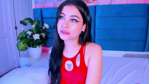 Snapshot of dakottahill chatting on February 2025 05:20:01 PM   online show from February 2025 05:20:01 PM