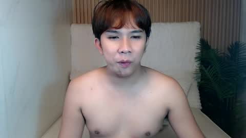 Snapshot of dale_xox23 chatting on May 2026 01:00:01 AM Dale online show from May 2026 01:00:01 AM