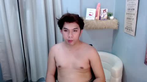 Snapshot of dale_xox23 chatting on June 2026 01:03:01 PM Dale online show from June 2026 01:03:01 PM