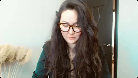 Dali online show from November 2025 05:24:01 AM