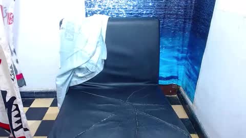 Snapshot of dalilah_pervertt chatting on October 2025 03:33:02 PM Dalilah online show from October 2025 03:33:02 PM