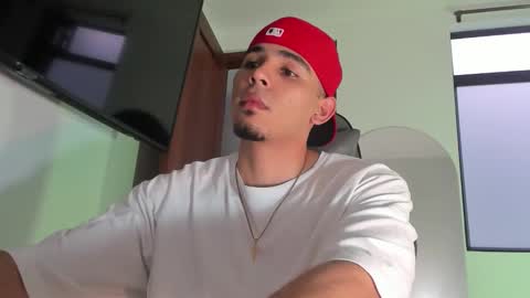 Snapshot of dalton111_ chatting on November 2025 11:32:02 AM Dalton online show from November 2025 11:32:02 AM