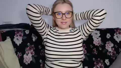 Maria online show from January 2025 08:57:02 PM