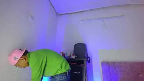 Snapshot of damar_felipe chatting on February 2026 06:45:02 AM damar_felipe online show from February 2026 06:45:02 AM