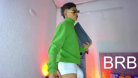 Snapshot of damar_felipe chatting on March 2026 10:35:02 PM damar_felipe online show from March 2026 10:35:02 PM