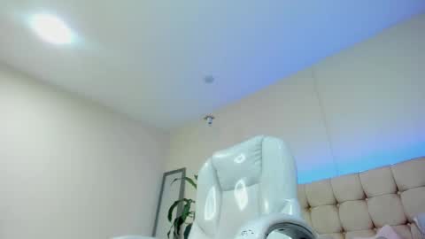 DAMIAN online show from January 2025 03:31:02 PM