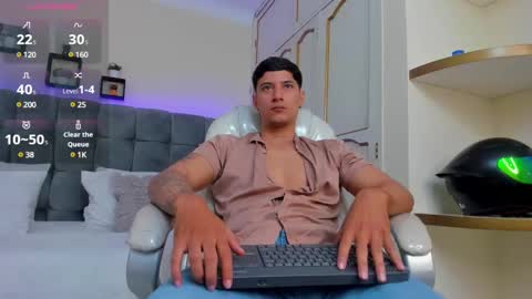 DAMIAN online show from March 2025 01:14:02 PM