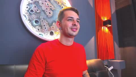 Snapshot of damian__oliver chatting on December 2024 07:26:02 AM Damian Oliver online show from December 2024 07:26:02 AM