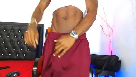 Snapshot of damian_hart_24cm chatting on November 2025 10:59:01 AM damian_hart_24cm online show from November 2025 10:59:01 AM