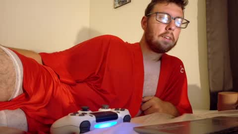 Damian online show from July 2026 03:23:01 AM