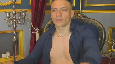 Snapshot of damianphill chatting on January 2025 06:20:02 AM Damian Phill online show from January 2025 06:20:02 AM