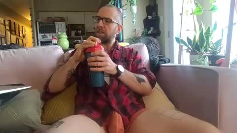 Snapshot of damien_mace chatting on February 2025 12:37:02 PM damien_mace online show from February 2025 12:37:02 PM