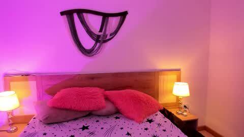 Damian online show from November 2025 12:27:02 PM