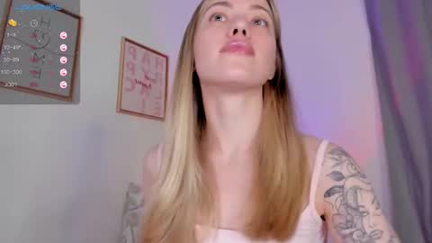  Tiana  online show from October 2025 05:58:02 PM