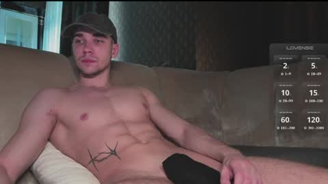 Snapshot of damondurden chatting on May 2026 06:53:02 AM jim online show from May 2026 06:53:02 AM