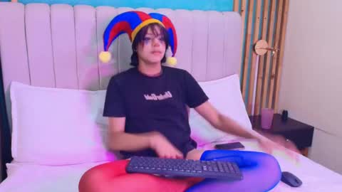 D A N online show from April 2026 07:07:02 PM