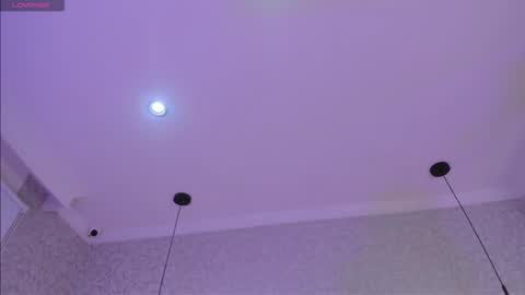    online show from October 2025 10:42:02 PM