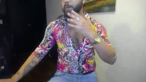 danbury online show from November 2025 02:44:01 AM