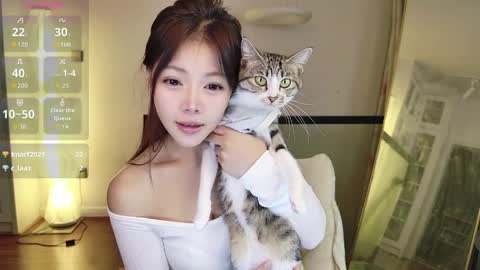 Qinqin online show from April 2026 01:09:02 PM