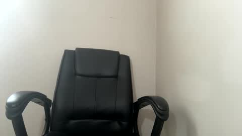 Snapshot of dancinglxoxo chatting on January 2026 07:11:01 PM dancinglxoxo online show from January 2026 07:11:01 PM