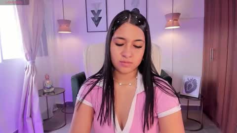 Snapshot of dandara_thompsson chatting on November 2025 07:05:01 PM Dandara online show from November 2025 07:05:01 PM