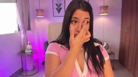 Snapshot of dandara_thompsson chatting on November 2025 07:12:02 PM Dandara online show from November 2025 07:12:02 PM