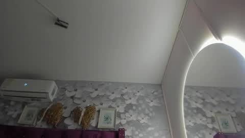 Daniela online show from March 2026 11:46:02 AM