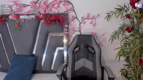 Snapshot of danfnetorres chatting on November 2025 07:58:01 PM Danfne Torres online show from November 2025 07:58:01 PM