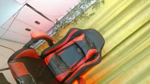 Snapshot of dangerouscock69_nica chatting on December 2024 04:09:01 PM Nica online show from December 2024 04:09:01 PM