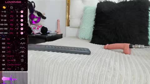 Snapshot of dani_ary chatting on January 2025 06:10:01 PM DANI online show from January 2025 06:10:01 PM