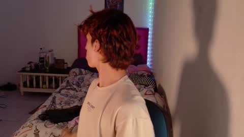 Snapshot of dani_dancer chatting on December 2025 12:26:02 AM Dani Dancer online show from December 2025 12:26:02 AM