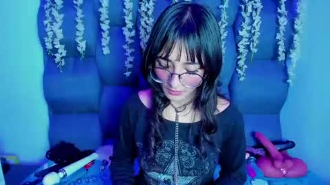 dani_dream online show from July 2026 07:07:01 PM