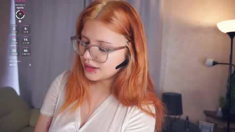 Snapshot of danibedonie chatting on October 2025 06:15:02 AM Venice online show from October 2025 06:15:02 AM