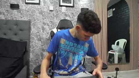 daniel_leconte online show from October 2025 08:01:01 AM