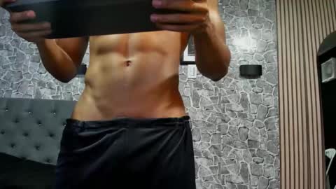 daniel_leconte online show from December 2025 09:43:02 PM