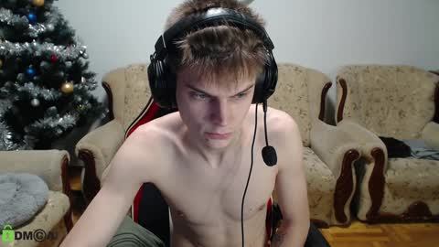 Snapshot of daniel_padalecki chatting on January 2025 03:50:01 PM Daniel online show from January 2025 03:50:01 PM